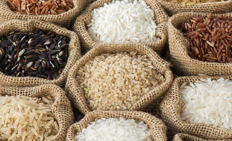 Rice, cereals and dried fruit